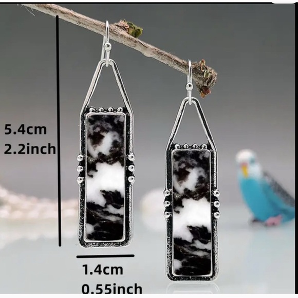 Art Deco Black&White Mosaic Rectangle Earrings NWT - Picture 3 of 7